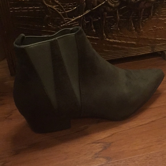 Cape Robbin booties - Picture 4 of 15